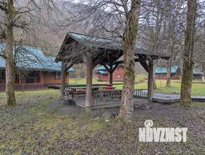 Дом 100м&sup2;, 2-этажный, посуточно, 