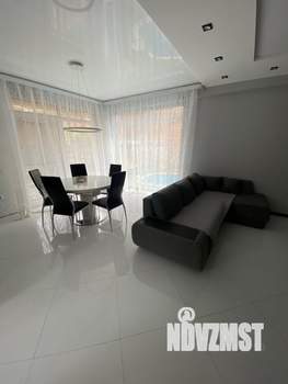 Дом 97м², 2-этажный, посуточно, 