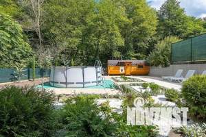 Дом 100м&sup2;, 2-этажный, посуточно, 