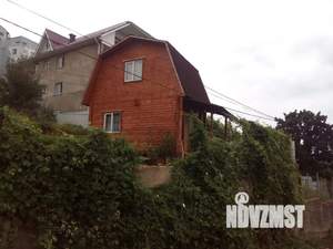 Дом 42м&sup2;, 2-этажный, посуточно, 