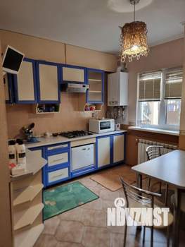 Дом 100м&sup2;, 3-этажный, на длительный срок, 