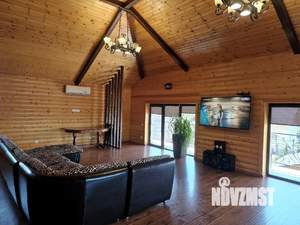 Дом 170м², 3-этажный, на длительный срок, 