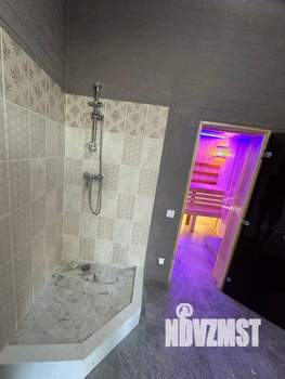 Дом 300м², 3-этажный, посуточно, 