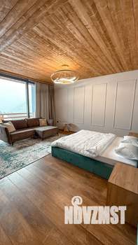 Дом 459м&sup2;, 3-этажный, посуточно, 