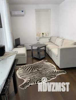 Дом 40м&sup2;, 2-этажный, посуточно, 