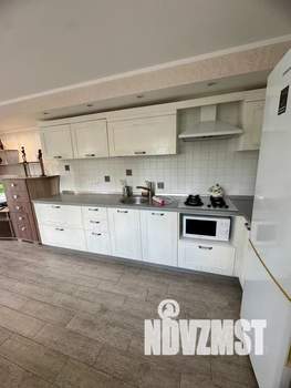 Дом 38м², 3-этажный, посуточно, 