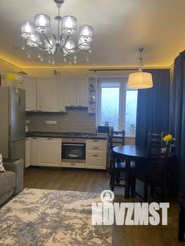 Дом 100м&sup2;, 3-этажный, посуточно, 