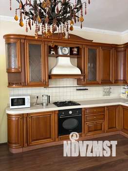 Дом 250м², 2-этажный, посуточно, 