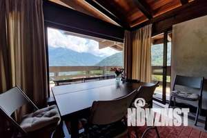 Дом 260м², 2-этажный, посуточно, 