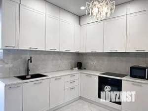 Дом 134м&sup2;, 3-этажный, посуточно, 