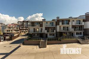 Дом 135м&sup2;, 3-этажный, посуточно, 