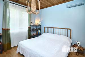 Дом 300м², 3-этажный, на длительный срок, 