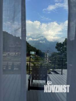 Дом 240м², 2-этажный, на длительный срок, 