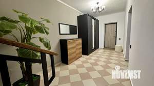 Дом 263м², 3-этажный, на длительный срок, 