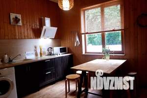 Дом 100м², 2-этажный, посуточно, 