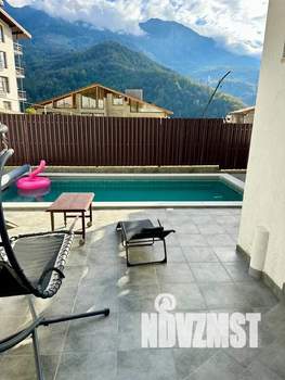 Дом 300м&sup2;, 3-этажный, посуточно, 