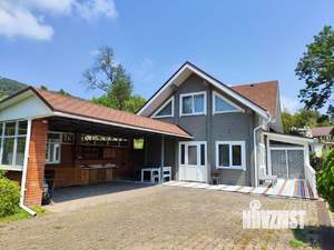 Коттедж 180м², 2-этажный, на длительный срок, 