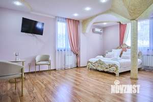 Дом 320м², 2-этажный, посуточно, 