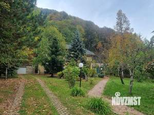 Дом 240м², 2-этажный, на длительный срок, 