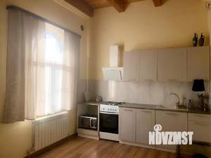 Дом 85м&sup2;, 2-этажный, на длительный срок, 