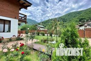 Дом 250м&sup2;, 2-этажный, посуточно, 