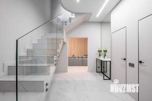 Дом 360м&sup2;, 3-этажный, посуточно, 