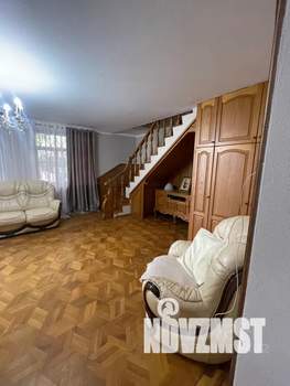 Дом 280м², 3-этажный, посуточно, 