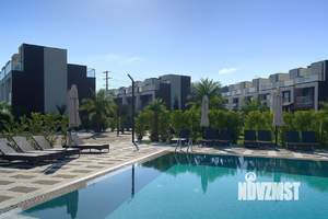 Таунхаус 150м², 3-этажный, на длительный срок, 