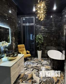 Коттедж 300м&sup2;, 3-этажный, на длительный срок, 