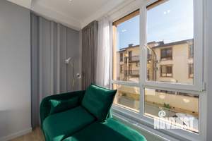 Таунхаус 140м&sup2;, 3-этажный, на длительный срок, 