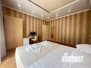 Дом 300м&sup2;, 3-этажный, посуточно, 