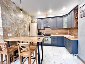 Коттедж 450м², 2-этажный, на длительный срок, 