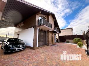 Дом 180м&sup2;, 2-этажный, посуточно, 