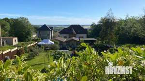 Коттедж 180м&sup2;, 2-этажный, на длительный срок, 