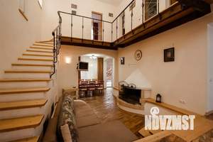 Дом 170м&sup2;, 2-этажный, посуточно, 