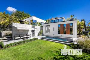 Дом 250м², 2-этажный, посуточно, 