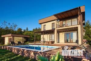 Дом 200м&sup2;, 2-этажный, посуточно, 