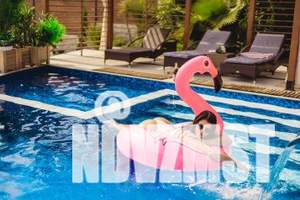 Дом 202м&sup2;, 3-этажный, посуточно, 