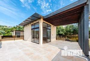 Дом 170м², 3-этажный, на длительный срок, 