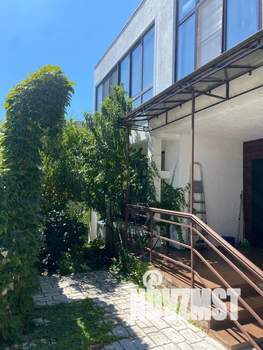 Дом 145м&sup2;, 2-этажный, посуточно, 