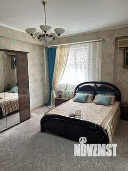 Дом 280м&sup2;, 3-этажный, посуточно, 