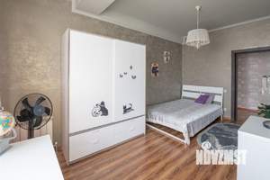 Дом 200м², 2-этажный, посуточно, 