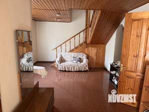 Дом 283м², 3-этажный, на длительный срок, 