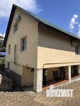 Дом 283м², 3-этажный, на длительный срок, 