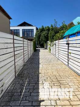 Дом 145м&sup2;, 2-этажный, посуточно, 