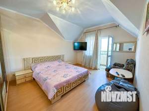 Дом 46м², 2-этажный, посуточно, 