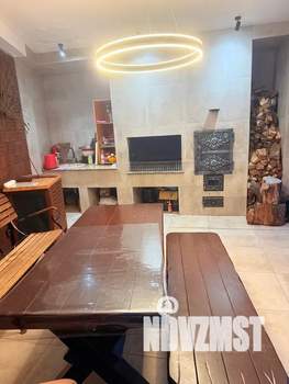 Дом 620м², 3-этажный, посуточно, 