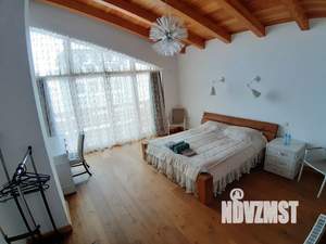 Дом 350м², 2-этажный, посуточно, 