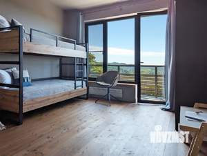 Дом 200м², 2-этажный, на длительный срок, 