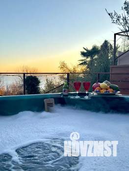 Дом 102м&sup2;, 3-этажный, посуточно, 